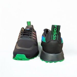 adidas Multix, size 6.5 (youth)